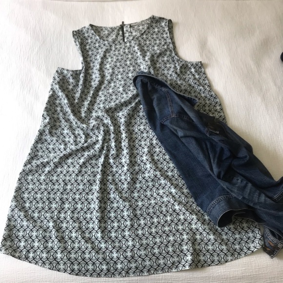Halogen Dresses & Skirts - Simple Gray & Blue Shift Dress from Halogen